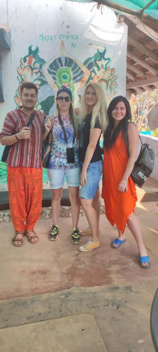 Hippie Hostel Or Goamazing Hostel Anjuna Exterior photo