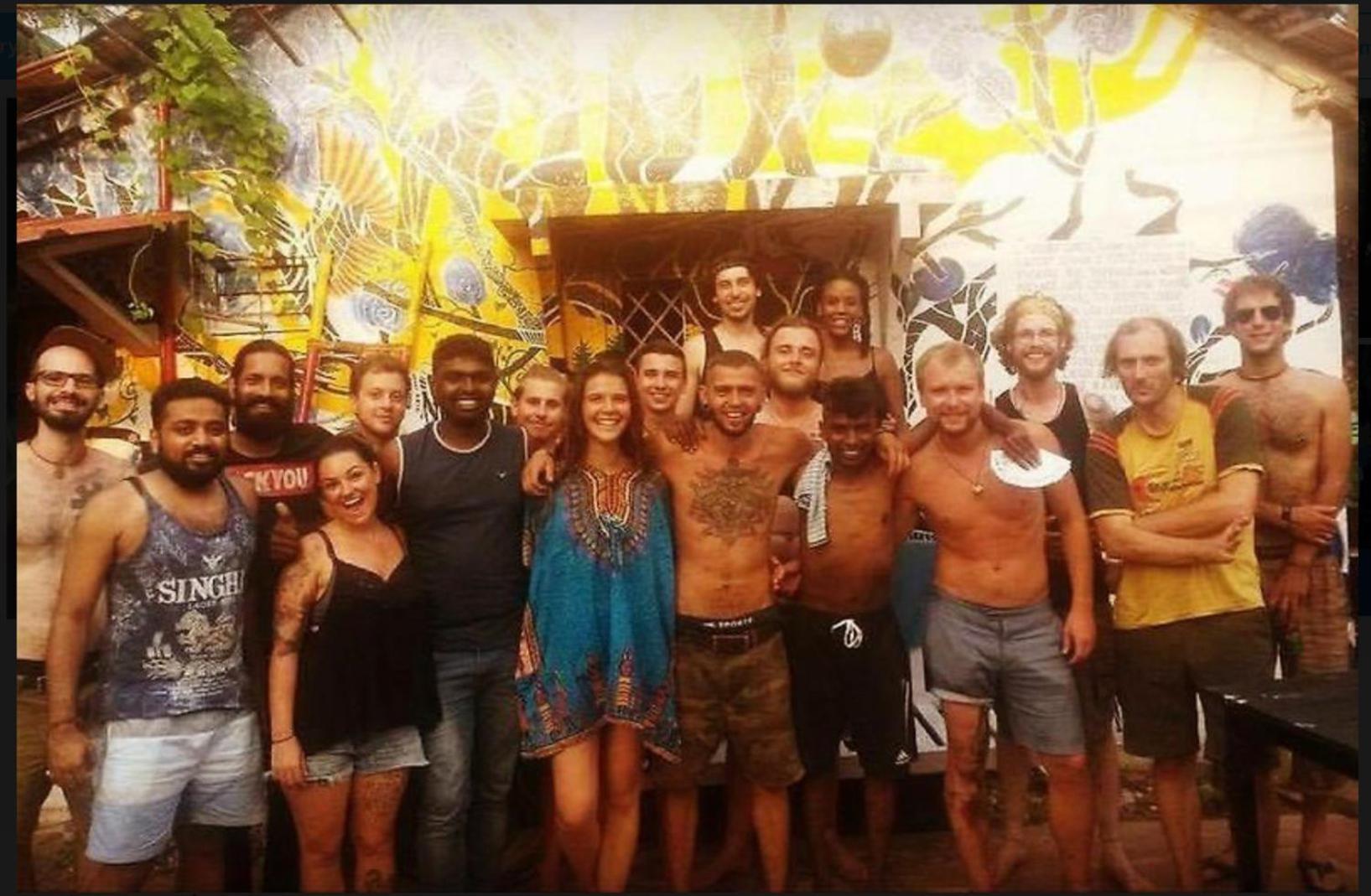 Hippie Hostel Or Goamazing Hostel Anjuna Exterior photo